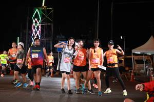 BIB: 1804, 34273, 2523, 27027
                            <button type="button" onclick="openModal(21611684)" class="btn btn-primary btn-sm float-right btn-popup" data-toggle="modal" data-target=".modal-high-quality">
                        <i class="fas fa-shopping-cart"></i> Add to Cart
                    </button>
                                            <button type="button" onclick="isThisMe(21611684, true)" class="btn btn-success btn-sm float-right btn-popup btn-isme hidden" data-toggle="tooltip" data-placement="bottom" title="นี่คือรูปของคุณใช่ไหม คลิกที่นี่เพื่อเอาเข้าอัลบั้ม">
                        <i class="fas fa-plus"></i> Add to album
                    </button>
                    <button type="button" onclick="isThisMe(21611684, false)" class="btn btn-warning btn-sm float-right btn-popup btn-isnotme hidden">
                        <i class="fas fa-ban"></i> Remove from album
                    </button>